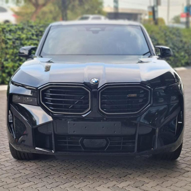 2023 BMW XM - Black Sapphire Metallic (M Performance)