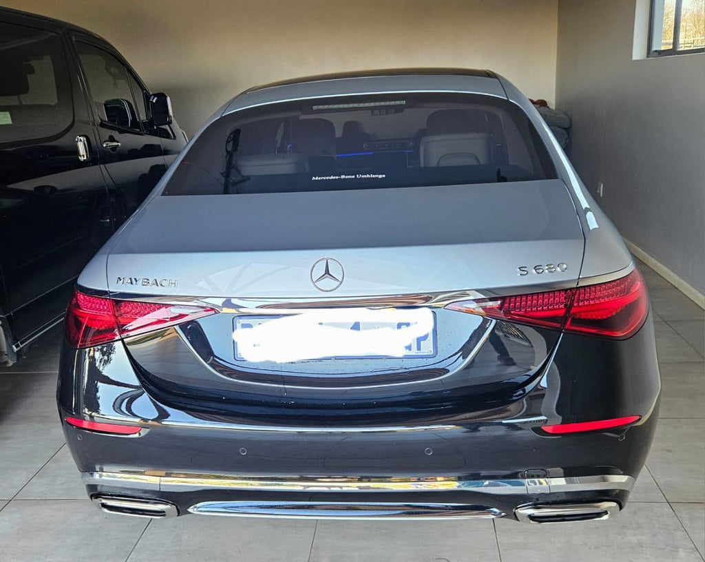 Mercedes-Benz Maybach S680 V12 Biturbo – Obsidian Black / Mojave Silver